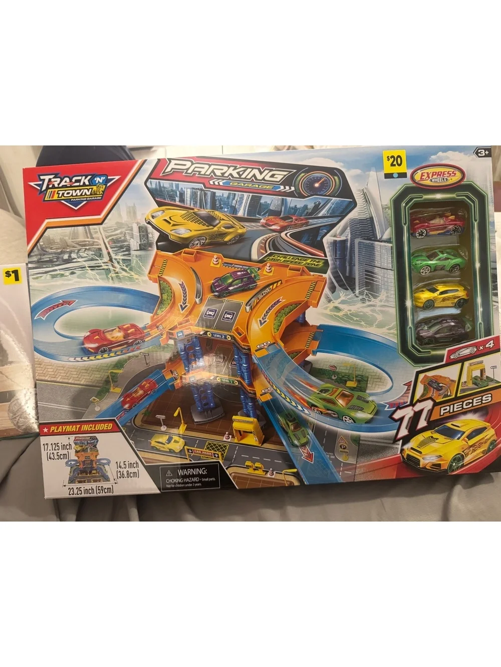 Track N' Town Parking Garage Express Wheels Playset with 11 Pieces and 4 Cars